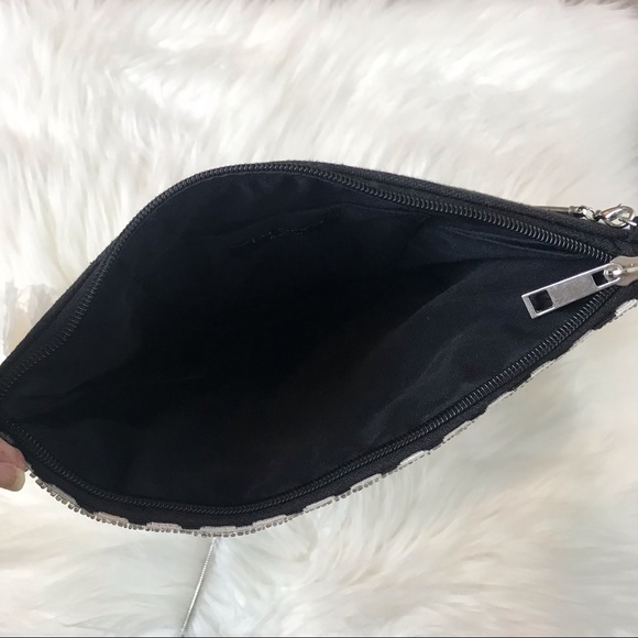 La Sera by franchi Crossbody/Clutch Blk Wht NWT - Picture 10 of 11